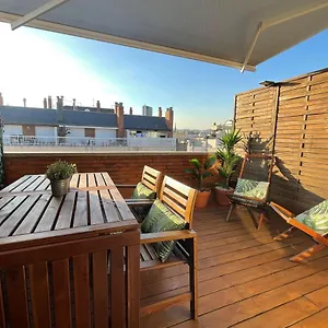 Apartamento Penthouse Private Terrace Sustainable Keyless Access Barcelona